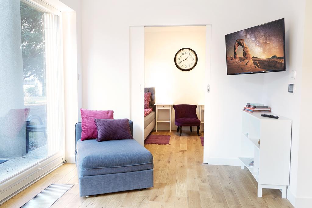 Lovely Lux Garden Flat Near Royal Park Lejlighed Warszawa Eksteriør billede