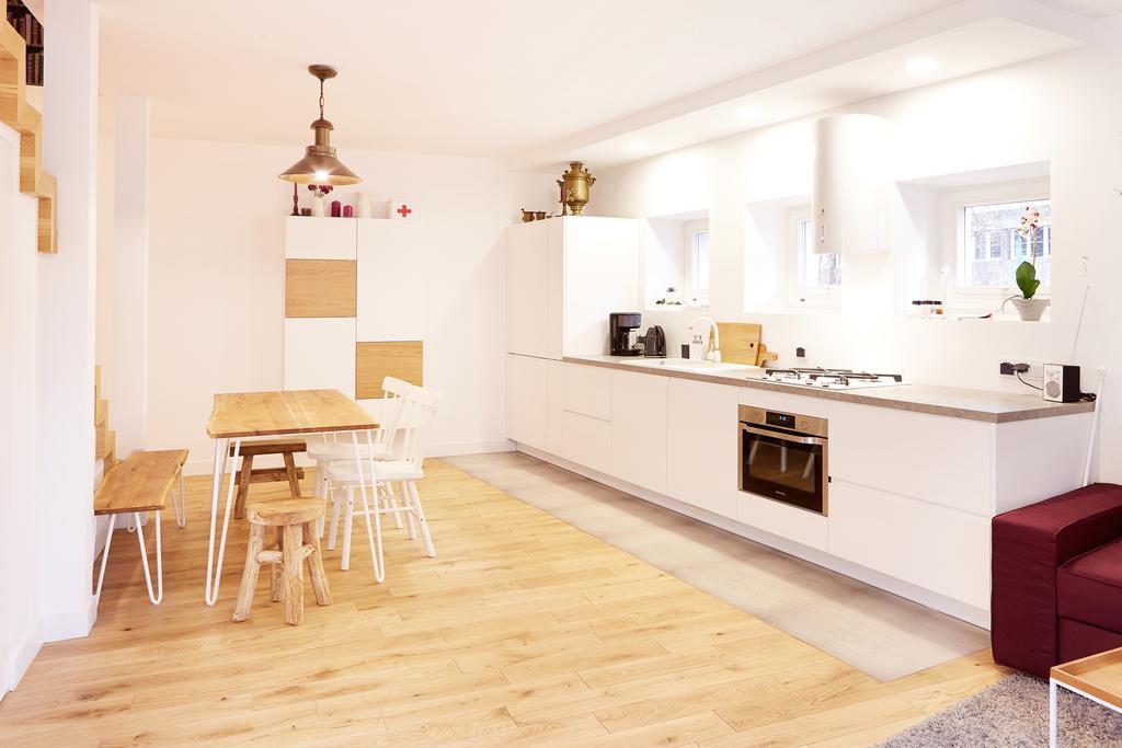 Lovely Lux Garden Flat Near Royal Park Lejlighed Warszawa Eksteriør billede